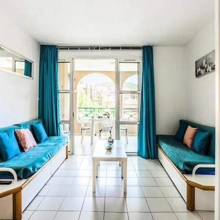 Apartment Comfort 1 Bedroom 5 People Saint-Raphael (Var)